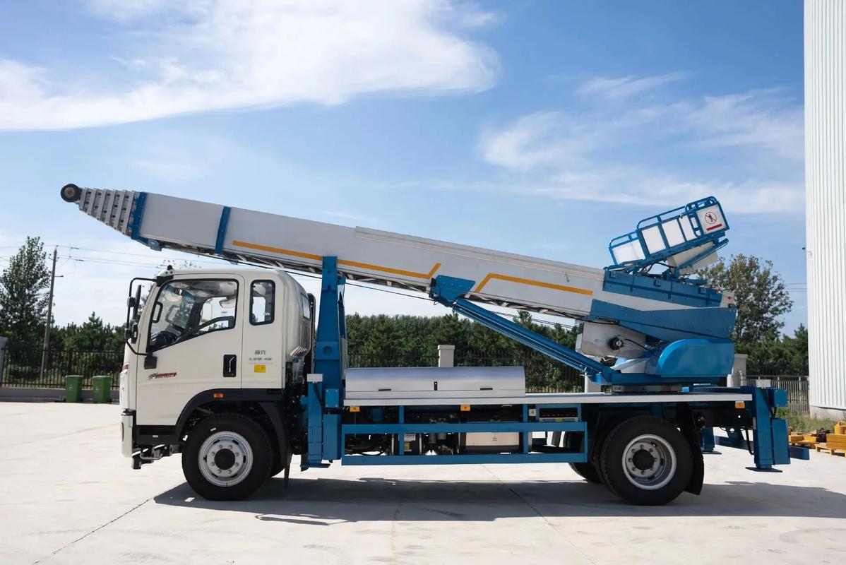 烟台福山云梯上料车租赁费用