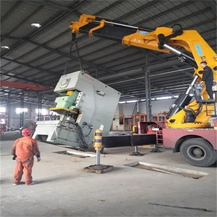 烟台福山80吨折臂吊车出租附近电话