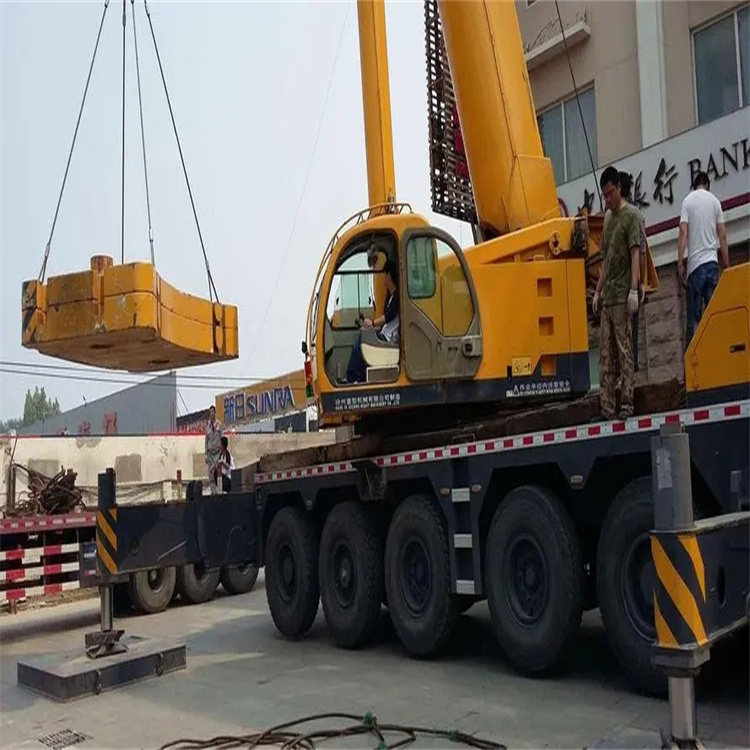 烟台福山当地吊车出租|机器吊装|75吨|工厂搬迁服务